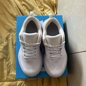 Hoka One One Bondi white running shoes